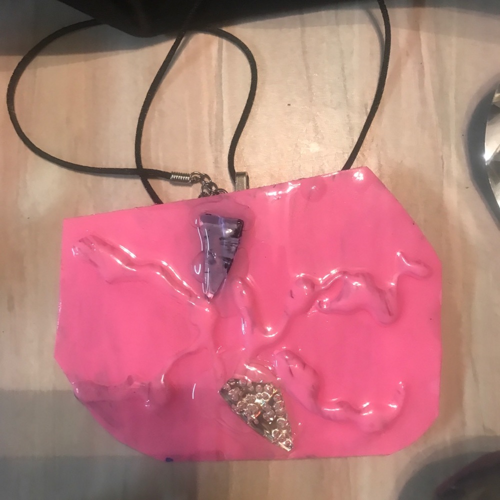 💕🤍 Charm 🤍💕 - Picture 4 of 6